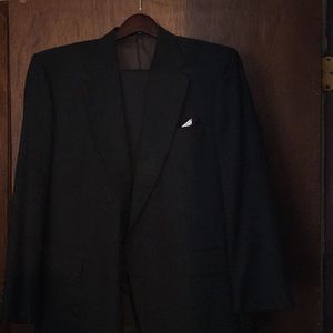 Stafford Suit 44R coat; pants 36•32